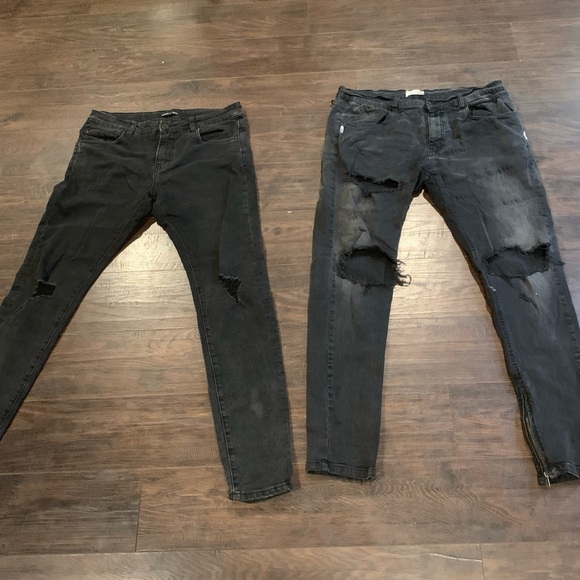 Men's Black Straight Jeans